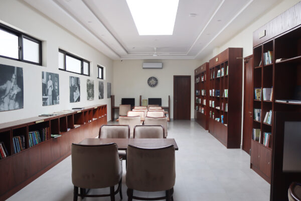 Jinnah Gallery Library